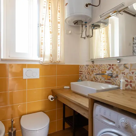 Mareneve By Interhome Villa Linguaglossa