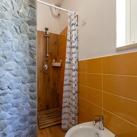Mareneve By Interhome